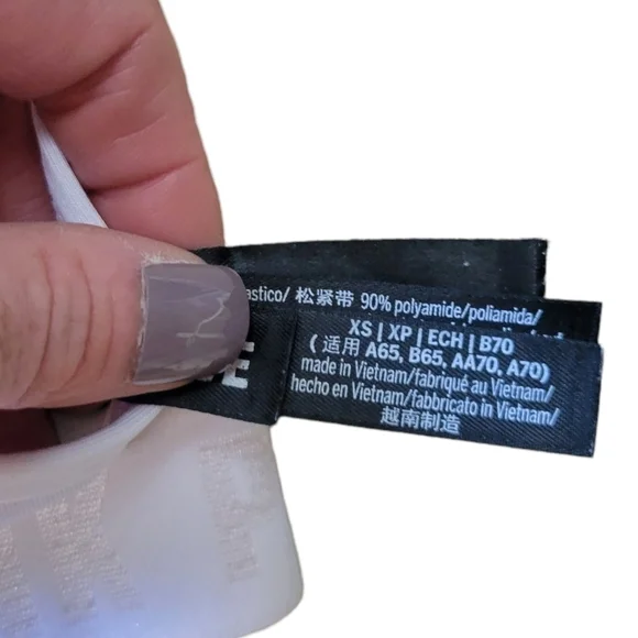 THREE VS PINK ULTIMATE LIGHTLY LINED SPORTS BRAS•XS - Picture 12 of 12